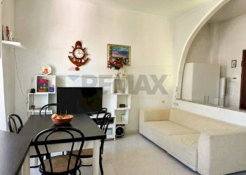 Sala da pranzo - Trilocale VIA CAVOUR
 
16, Usmate Velate - foto 2