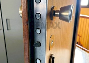 Dettagli - Trilocale VIA CAVOUR
 
16, Usmate Velate - foto 24