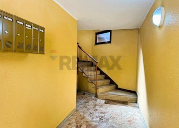 Ricezione / Lobby - Trilocale VIA CAVOUR
 
16, Usmate Velate - foto 25