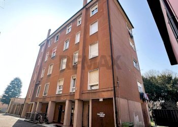 Edificio all\'aperto - Trilocale VIA CAVOUR
 
16, Usmate Velate - foto 26