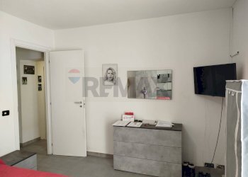 Camera / camera da letto - Bilocale Via Toselli
 
4, Limbiate - foto 9