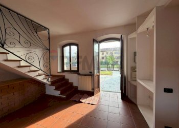 Scale - Villa a Schiera Rosate - foto 8