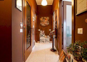 Hall / corridoio - Two-room apartment Via Cardinal Ferrari
 
56, Rho - photo 3