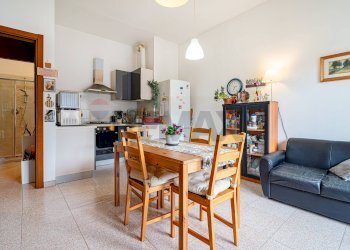 Sala da pranzo - Two-room apartment Via Cardinal Ferrari
 
56, Rho - photo 14