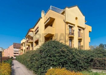 Edificio all\'aperto - Bilocale Don Sturzo
 
8, Cavenago di Brianza - foto 21