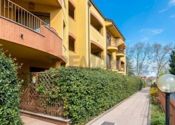 Edificio all\'aperto - Bilocale Don Sturzo
 
8, Cavenago di Brianza - foto 22