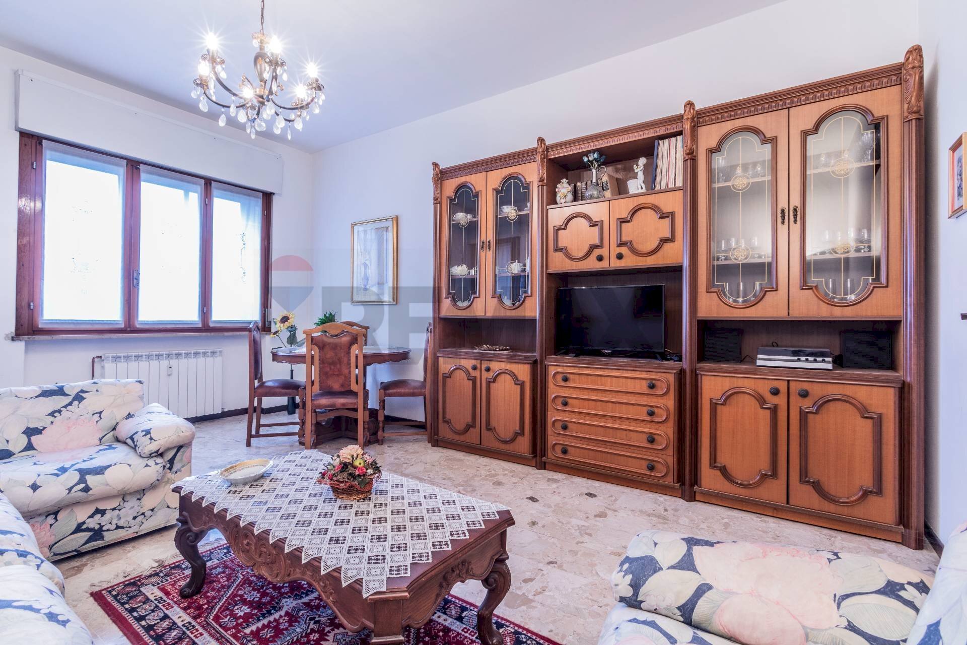 Soggiorno - Three-room apartment Via Terrazzano
 
24, Rho - photo 3