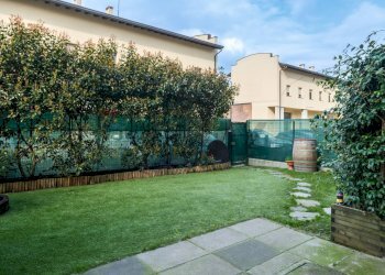 Giardino - Bilocale Via Marconi
 
100, Fagnano Olona - foto 2