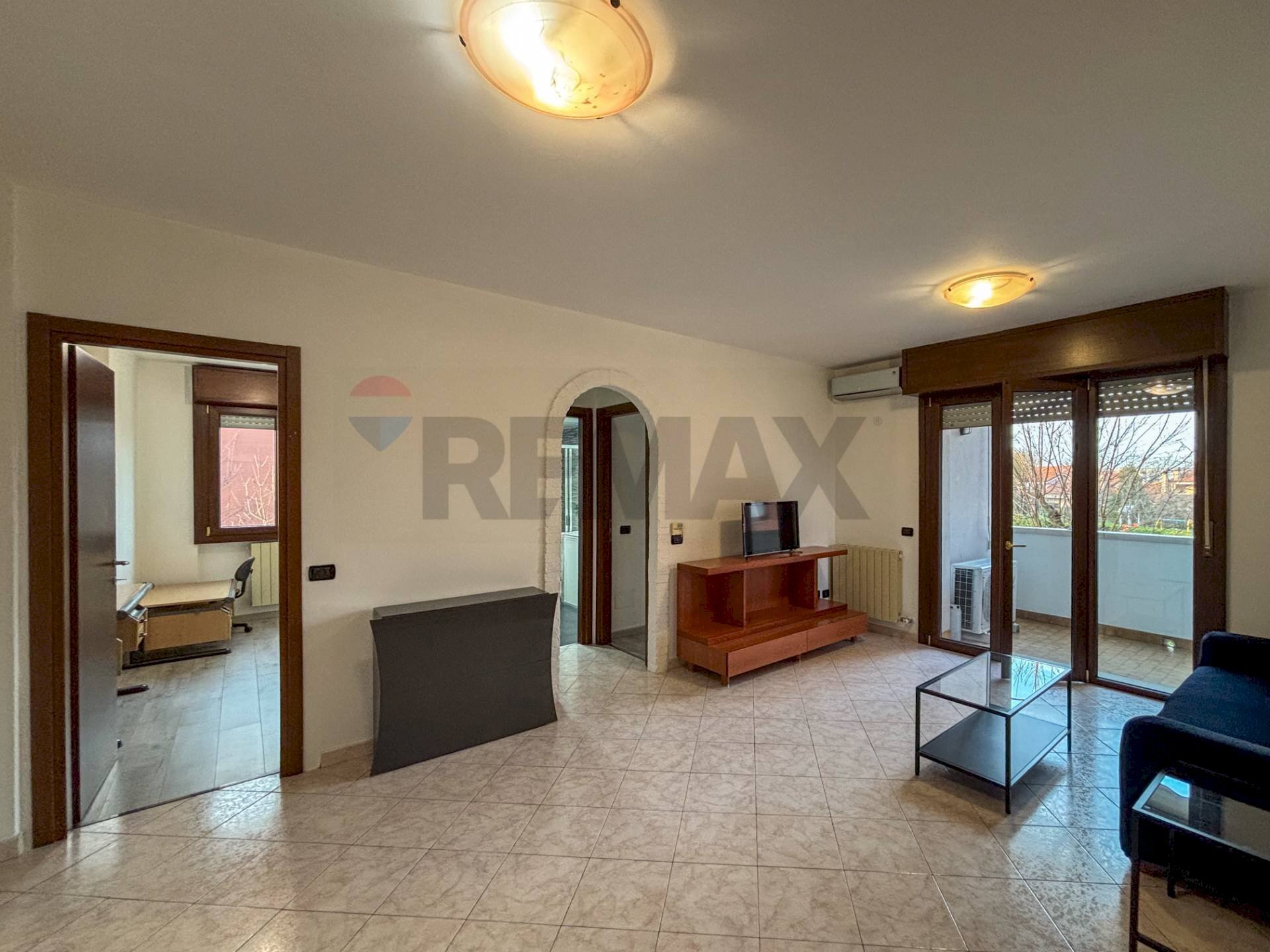 Soggiorno - Trilocale Via Prima Strada
 
5, Lainate - foto 2