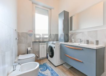 Bagno - Three-room apartment via Giuseppe Parini
 
28, Rho - photo 19