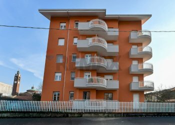 Edificio all\'aperto - Three-room apartment via Giuseppe Parini
 
28, Rho - photo 35