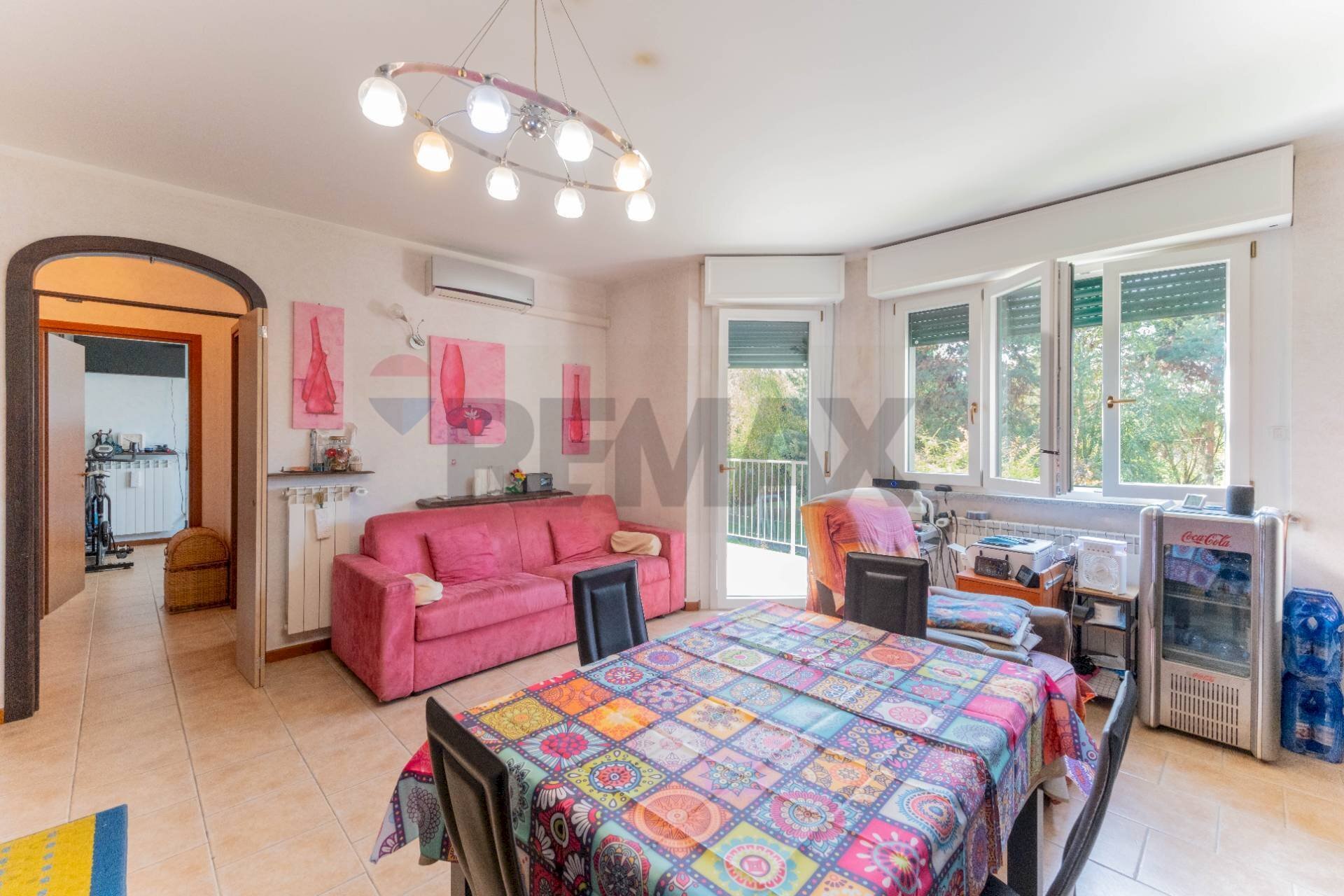 Sala da pranzo - Bilocale Via Sanzio
 
21, Fagnano Olona - foto 2