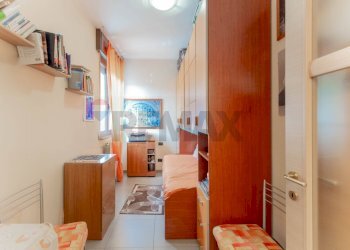 Camera / camera da letto - Casa semi indipendente Via Montello
 
21, Fagnano Olona - foto 18