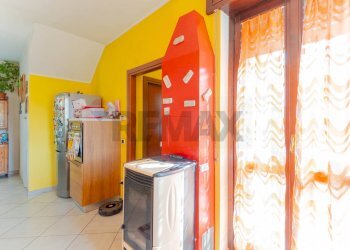 Hall / corridoio - Casa semi indipendente Via Montello
 
21, Fagnano Olona - foto 31