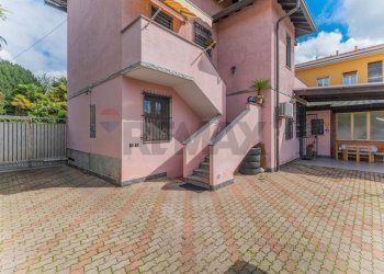 Casa all\'aperto - Casa semi indipendente Via Montello
 
21, Fagnano Olona - foto 57