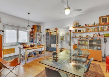 Sala da pranzo - Casa indipendente Via Custoza
 
10, Carate Brianza - foto 4