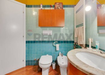 Bagno - Trilocale via giambellino
 
50, Milano - foto 15