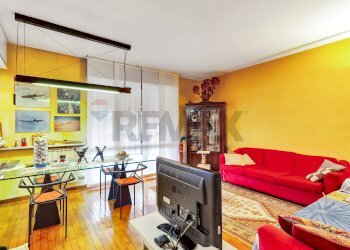 Sala da pranzo - Trilocale Corso Europa
 
46, Pessano con Bornago - foto 4