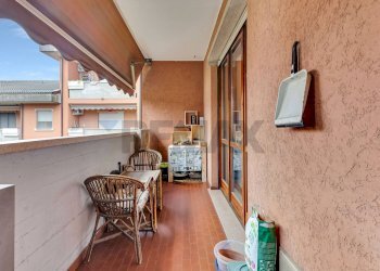 Balcone - Trilocale Corso Europa
 
46, Pessano con Bornago - foto 9