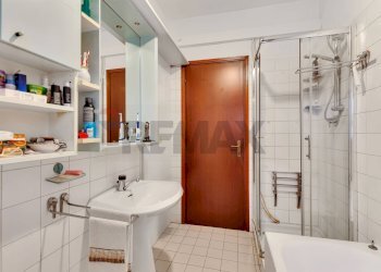 Bagno - Trilocale Corso Europa
 
46, Pessano con Bornago - foto 26