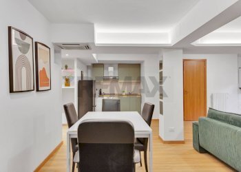 Sala da pranzo - Bilocale Vicolo Calusca
 
3, Milano - foto 10