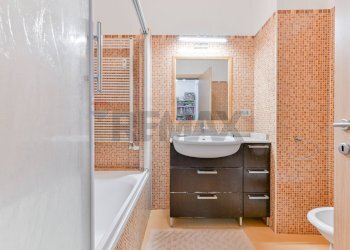 Bagno - Trilocale via Gluck
 
48, Milano - foto 22