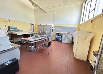 Terrazza - Laboratorio Via Labriola
 
27, Borgo Ticino - foto 19