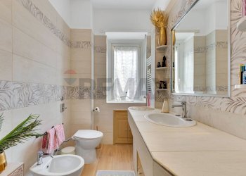 Bagno - Three-room apartment Via Emilio Dandolo
 
4, Opera - photo 21