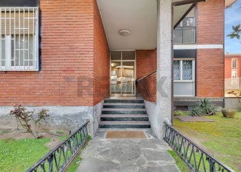 Casa all\'aperto - Three-room apartment Via Emilio Dandolo
 
4, Opera - photo 28