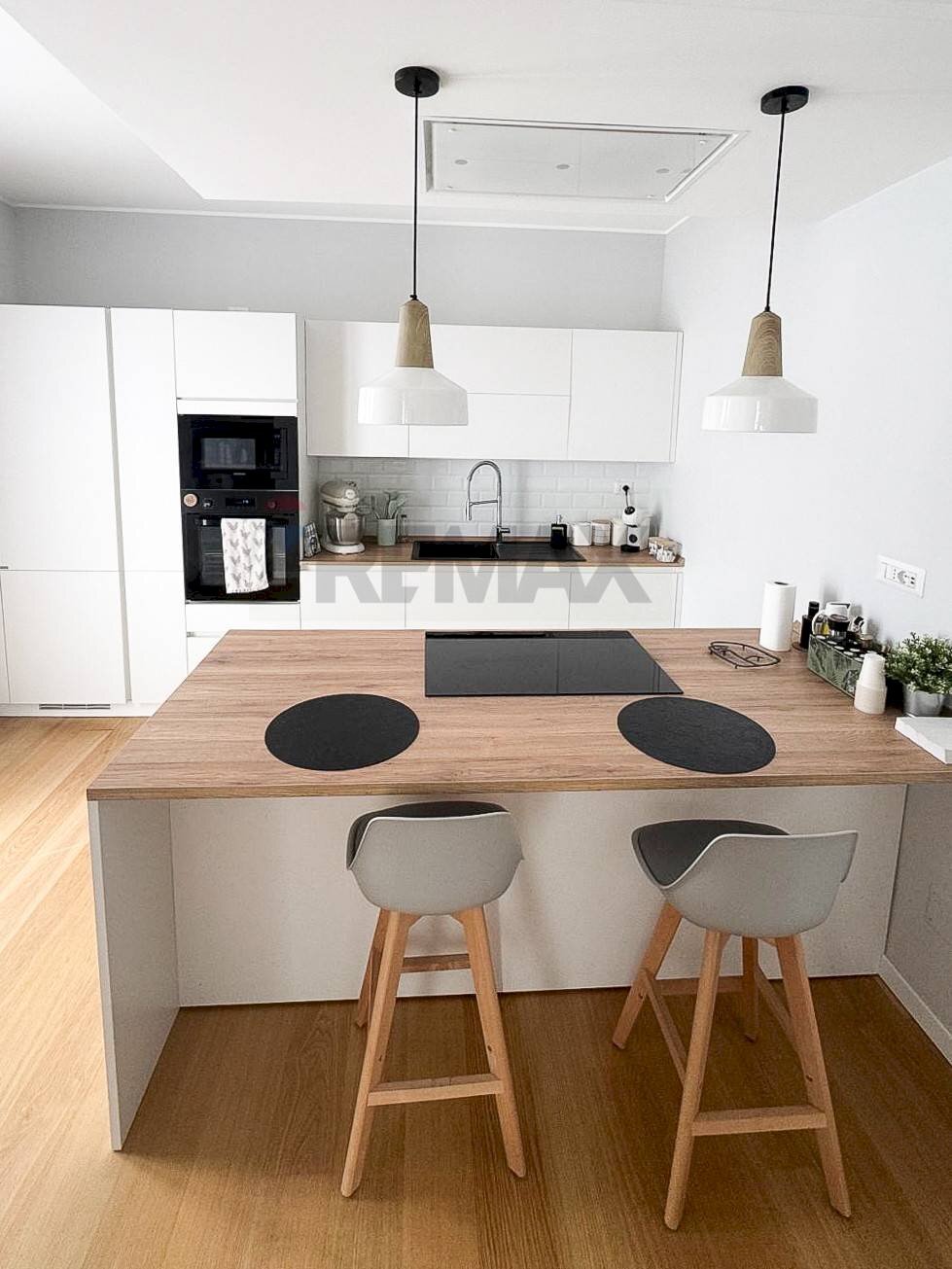 Cucina - Villa Bifamiliare Via Gallileo Gallilei
 
33, Turate - foto 1