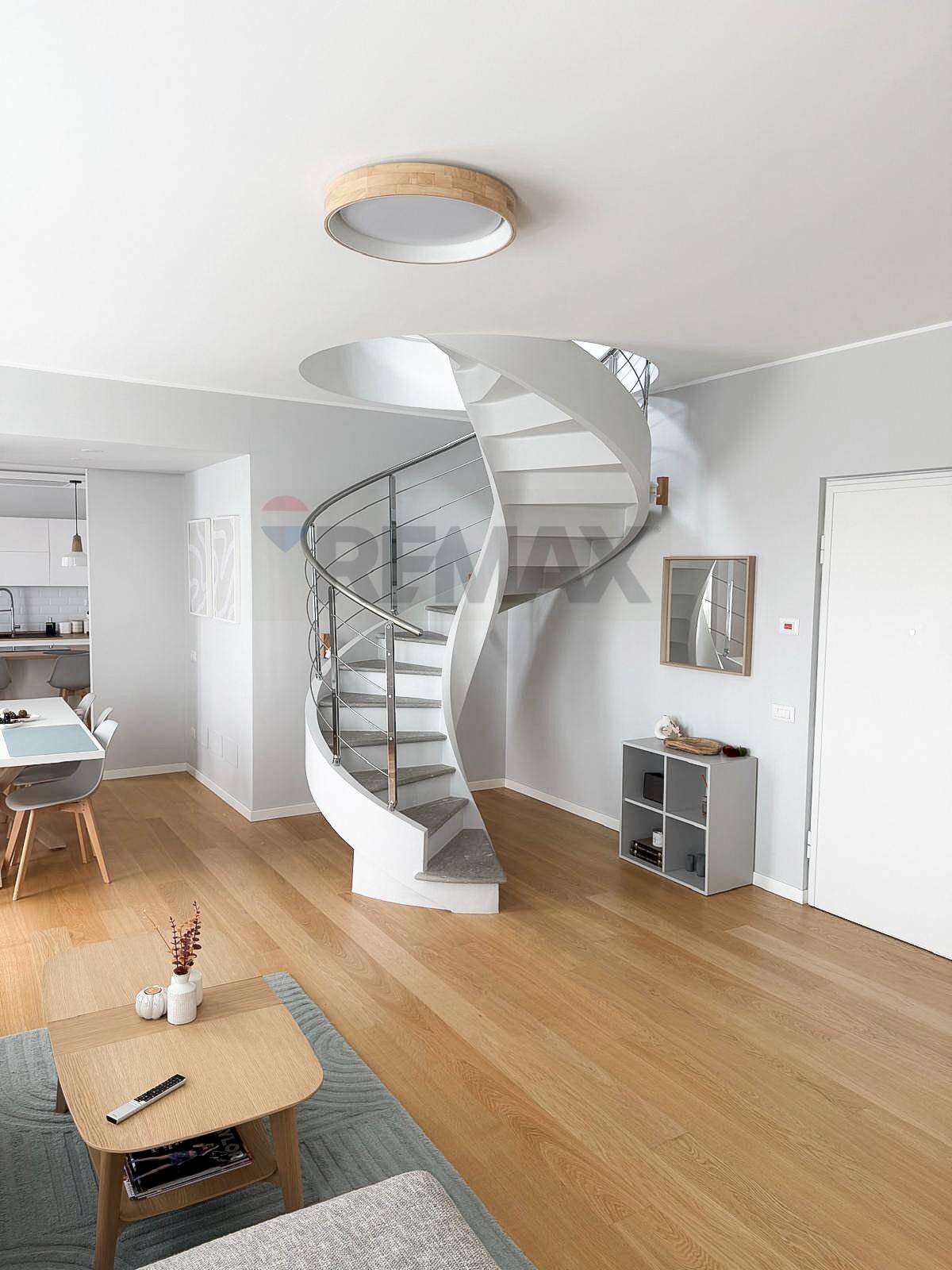 Scale - Villa Bifamiliare Via Gallileo Gallilei
 
33, Turate - foto 3