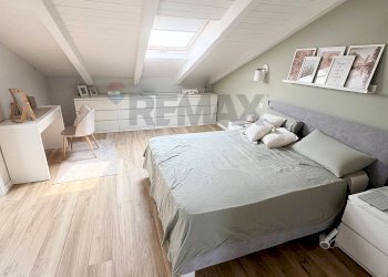 Camera / camera da letto - Villa Bifamiliare Via Gallileo Gallilei
 
33, Turate - foto 8