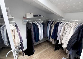 Cabina armadio - Villa Bifamiliare Via Gallileo Gallilei
 
33, Turate - foto 10