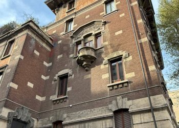 Edificio all\'aperto - Bilocale Viale Monza
 
111, Milano - foto 1