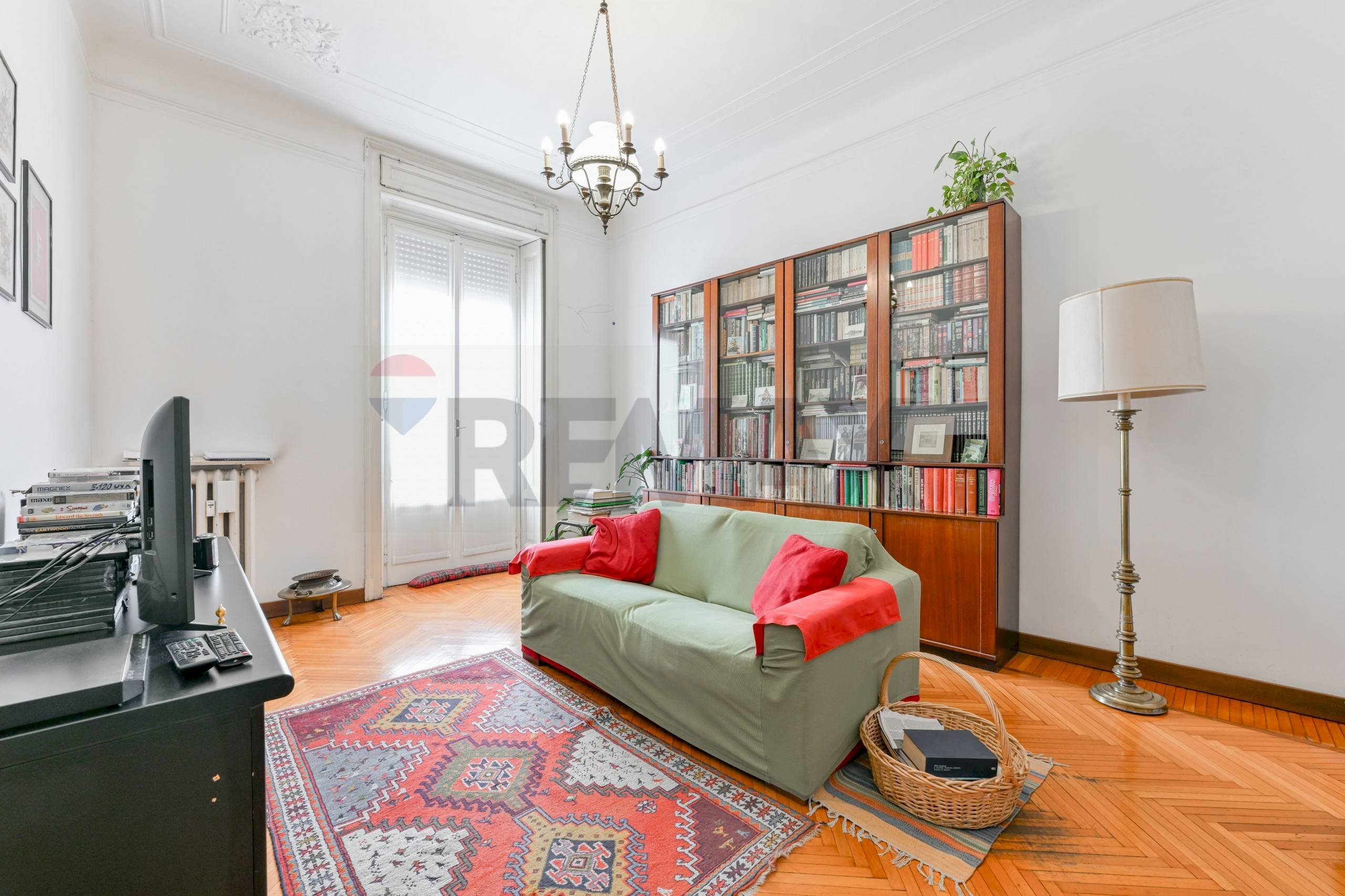 Soggiorno - Quadrilocale Piazzale Gabrio Piola
 
14, Milano - foto 3