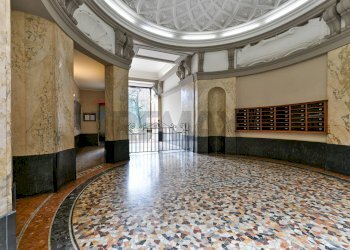 Ricezione / Lobby - Quadrilocale Piazzale Gabrio Piola
 
14, Milano - foto 2