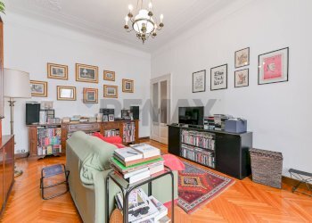 Soggiorno - Quadrilocale Piazzale Gabrio Piola
 
14, Milano - foto 8