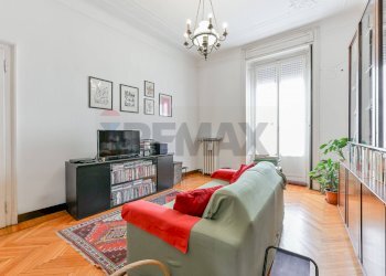 Soggiorno - Quadrilocale Piazzale Gabrio Piola
 
14, Milano - foto 9