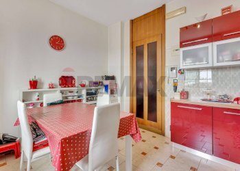 Cucina abitabile - Attic Via Santa Margherita
 
53, Cologno Monzese - photo 12