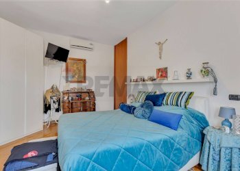 Camera / camera da letto - Attic Via Santa Margherita
 
53, Cologno Monzese - photo 19