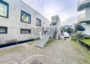 Edificio all\'aperto - Locale Commerciale Via Gran San Bernardo
 
SNC, Rozzano - foto 15