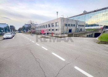 Edificio all\'aperto - Locale Commerciale Via Gran San Bernardo
 
SNC, Rozzano - foto 19