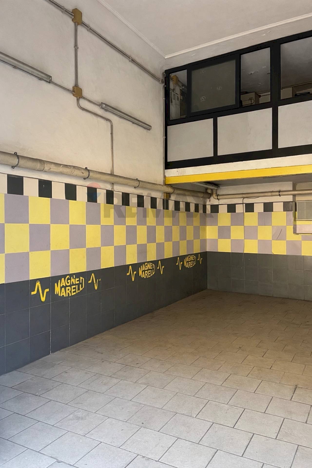 Stanza vuota - Box Via Firenze
 
3, Giovinazzo - foto 3