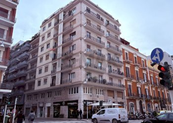 Edificio all\'aperto - Three-room apartment Via Quintino Sella
 
5, Bari - photo 1