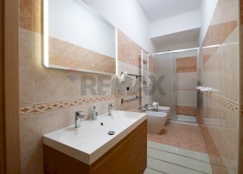 Bagno - Three-room apartment Via Quintino Sella
 
5, Bari - photo 11