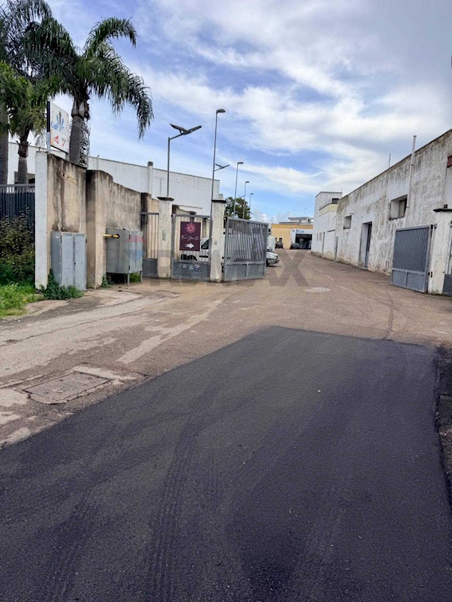 Edificio all\'aperto - Capannone Strada Comunale delle Pezze
3, Carmiano - foto 2