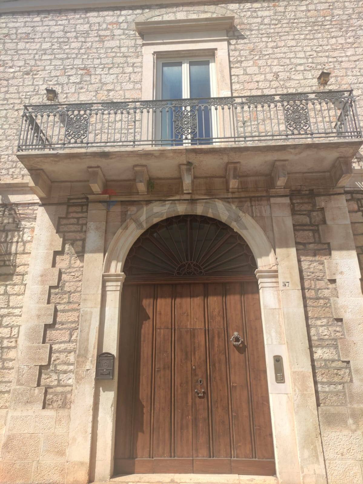 Edificio all\'aperto - Independent house Via Vittorio Emanuele
 
55-57, Grumo Appula - photo 3
