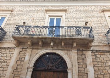 Edificio all\'aperto - Independent house Via Vittorio Emanuele
 
55-57, Grumo Appula - photo 1