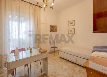 Camera / camera da letto - Four-room apartment Via Nicolo' Piccinni
 
191, Bari - photo 10