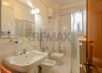 Bagno - Four-room apartment Via Nicolo' Piccinni
 
191, Bari - photo 11